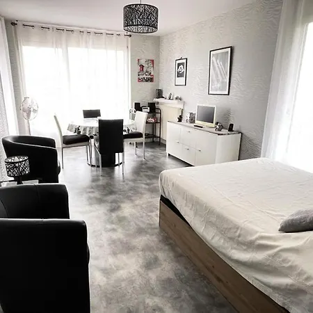 Montcalm D - Agreable Et Bien Equipe ! Mae-2174 * Aix-les-Bains